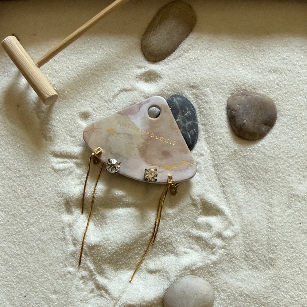 Anthropologie Marble Jewelry Stand with Gold Details
